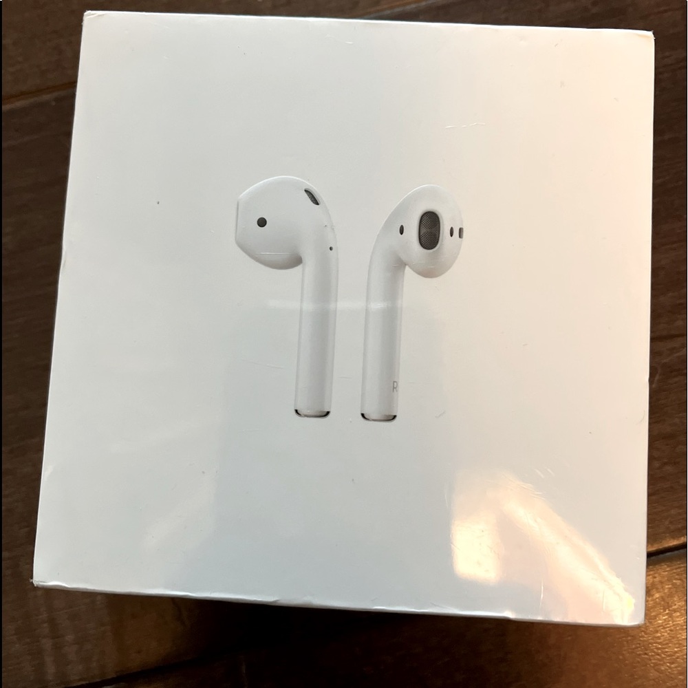 apple second generation airpods